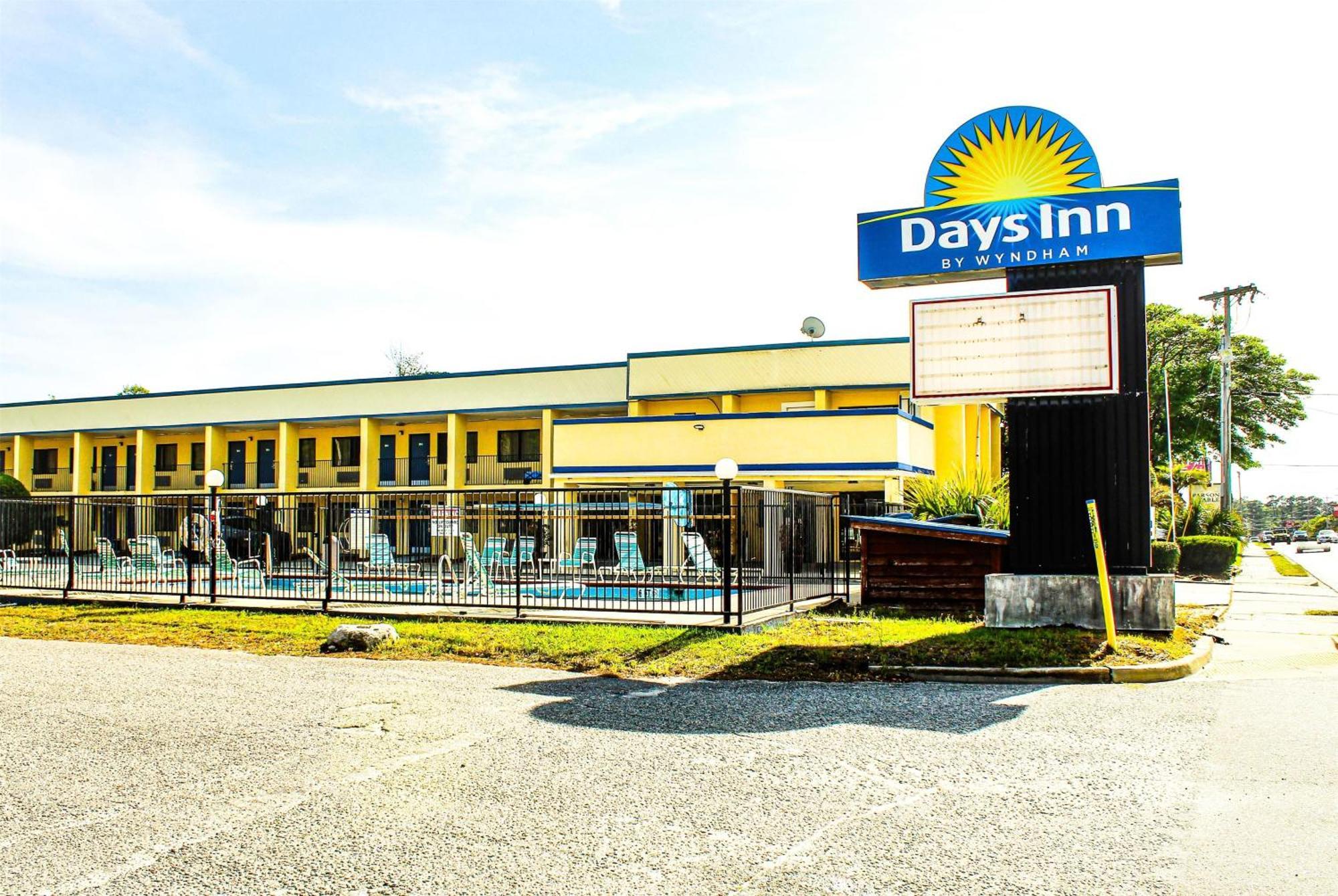 Days Inn By Wyndham Little River Extérieur photo